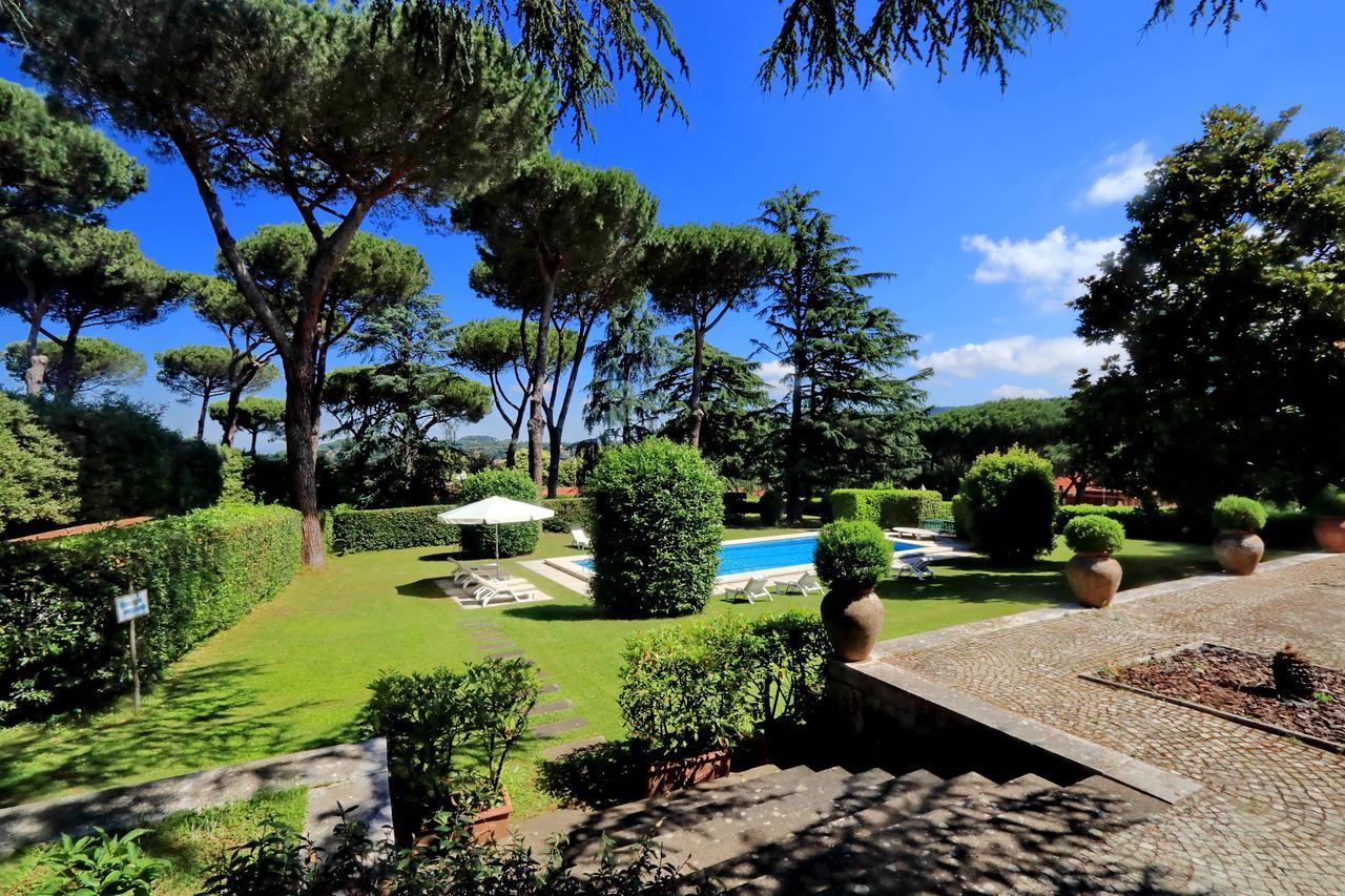 Via Pierre Villa Ciampino Exteriör bild