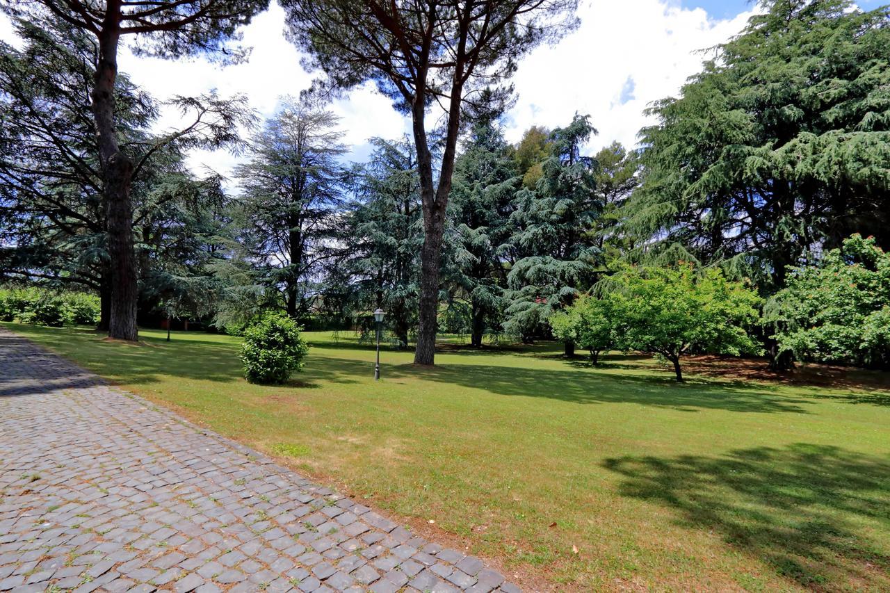 Via Pierre Villa Ciampino Exteriör bild