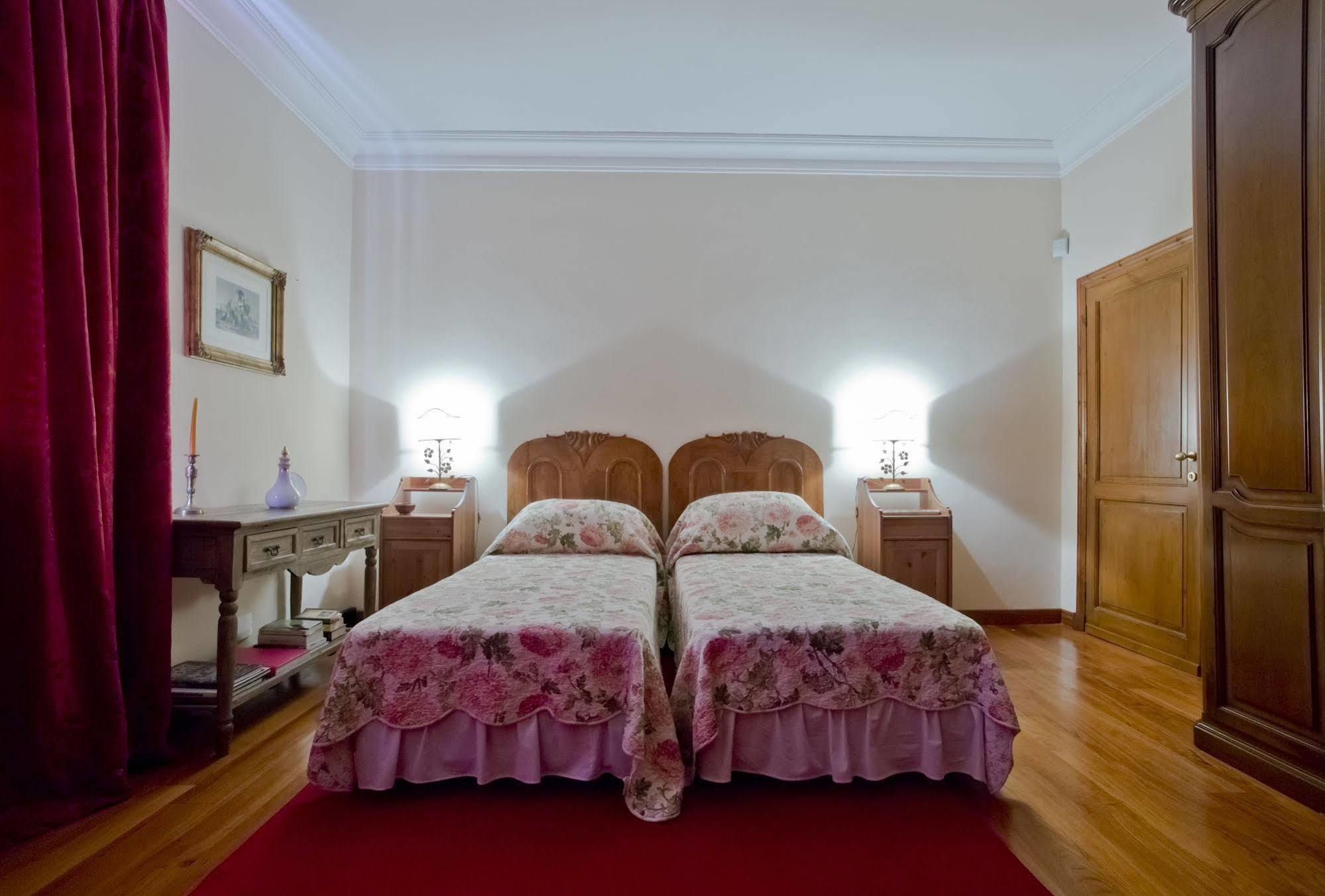 Via Pierre Villa Ciampino Exteriör bild